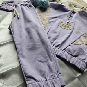 Dres dziewczęcy lawendowy