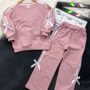 Komplet dresowy – różowy