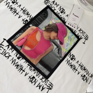 Koszulka ecru z napisami i cyrkoniami