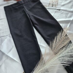 Czarne legginsy dla dziewczynki