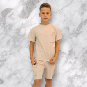 Beżowy letni komplet dla chłopca